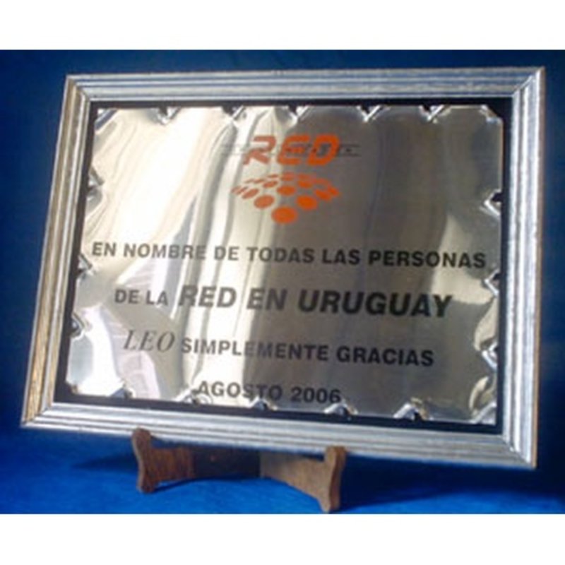 Placa de Reconocimiento Pergamino con Marco de Madera